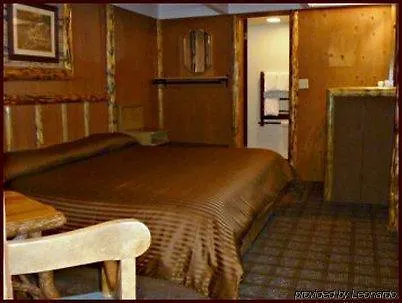 Hostel The *